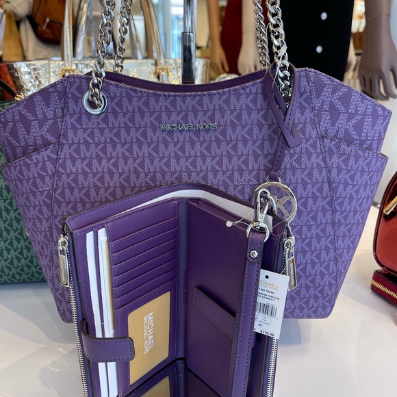 MICHAEL KORS JST Lg Chain Shoulder Tote & Double Zip Wristlet Wallet 
Dk Purple - Picture 6 of 16